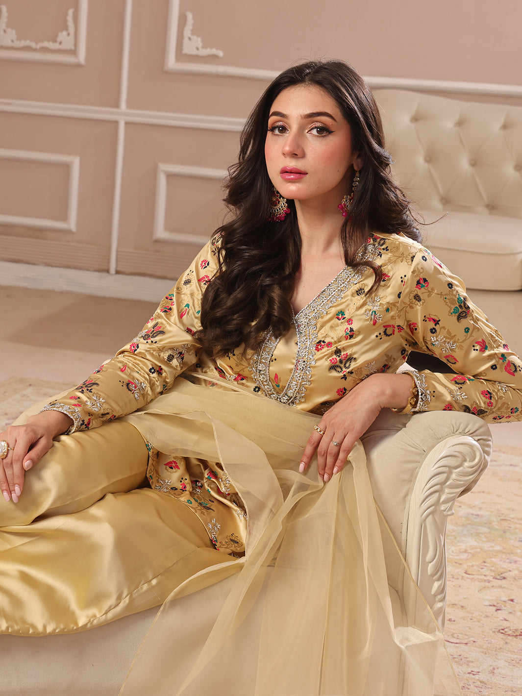 Noor e Zar